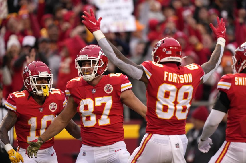 Chiefs' Reid: Kelce was destined to be 'something special'