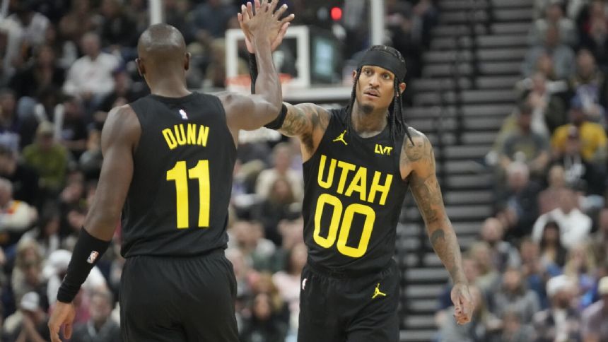 Clarkson's late 3 gives Jazz 120-118 win over the Clippers