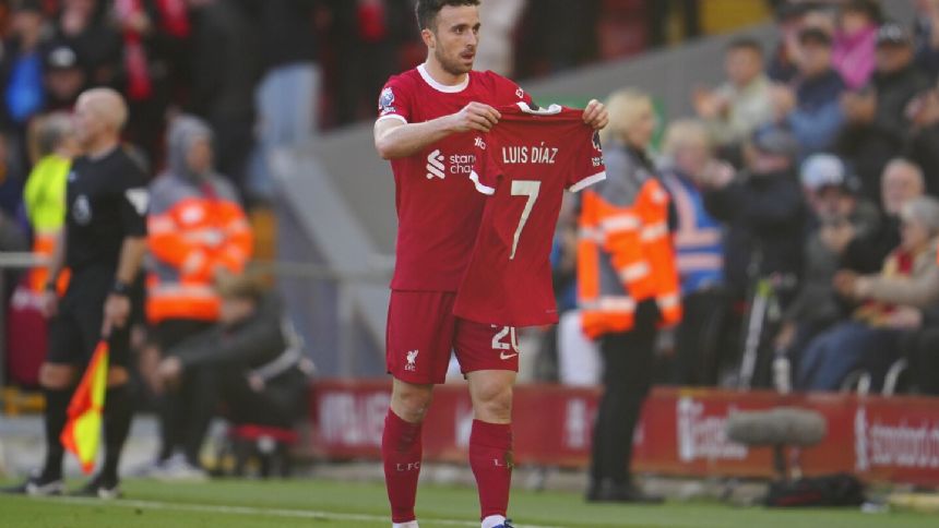Colombia's government says ELN guerrillas kidnapped the father of Liverpool striker Luis Diaz
