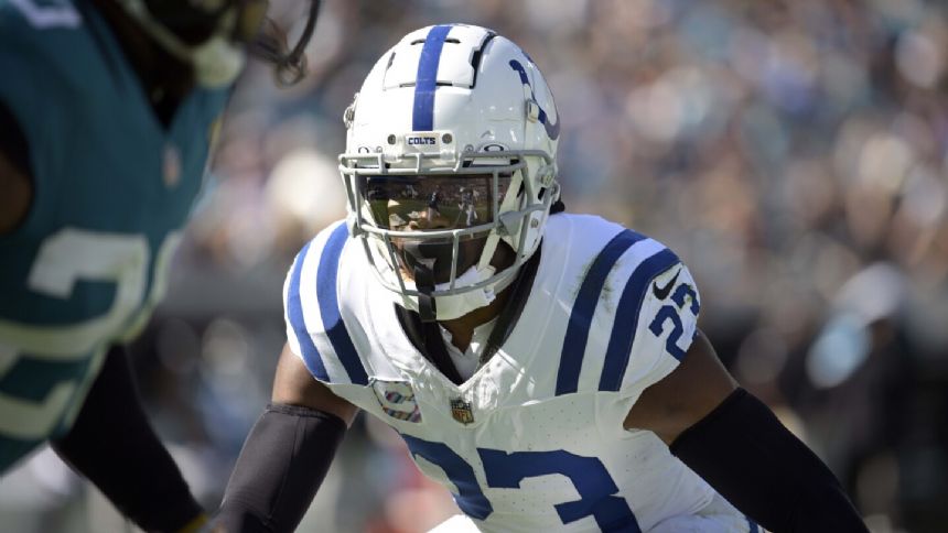 Colts make Kenny Moore II NFL's highest-paid nickel cornerback with $30 million deal, AP sources say