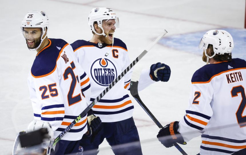 Connor McDavid scores in OT, Oilers beat Flames to advance