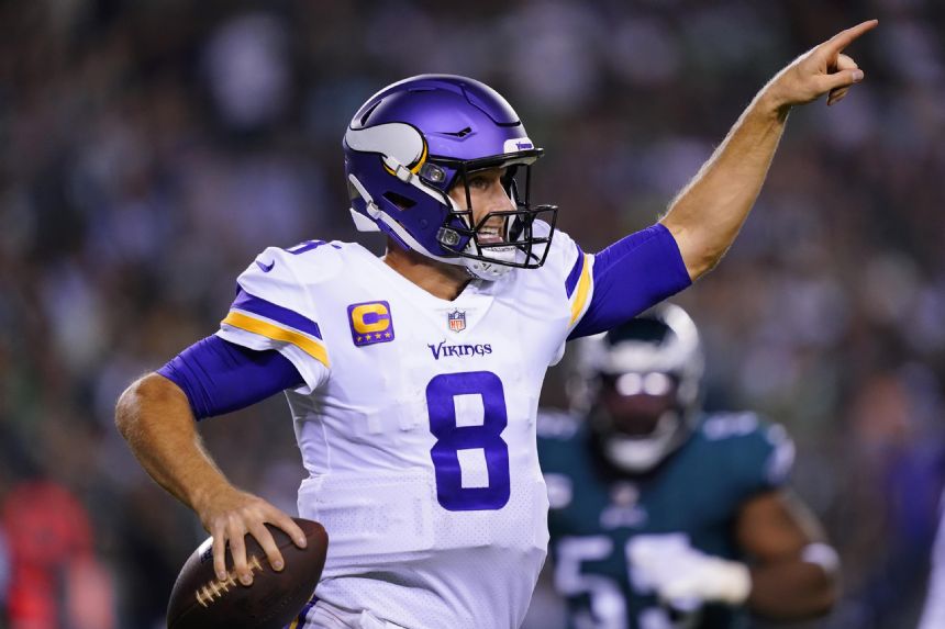 Cousins, Jefferson head Vikings' stumble in loss to Eagles