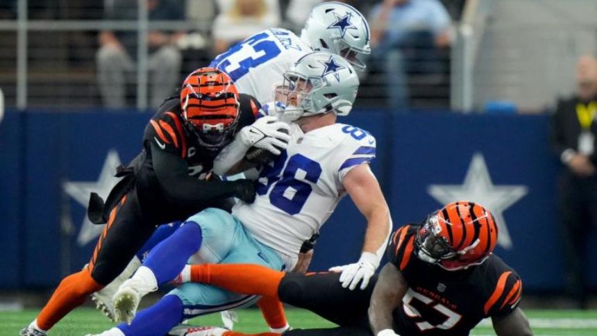 Cowboys' Dalton Schultz has PCL issue in right knee, not expected to miss significant time, per report