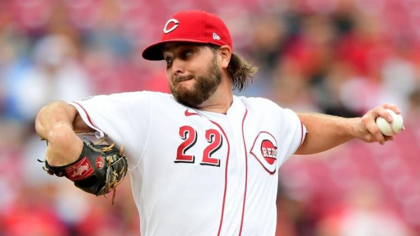 Cubs activate Wade Miley for start against Padres as teams get look at potential trade deadline candidate