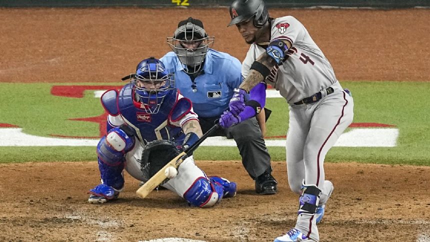 Diamondbacks' Ketel Marte extends his postseason-record hitting streak to 19 games