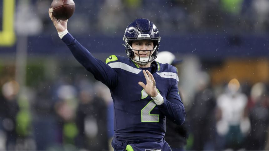 Drew Lock starts at QB for Seahawks even with Geno Smith active; Jalen Hurts active for Eagles
