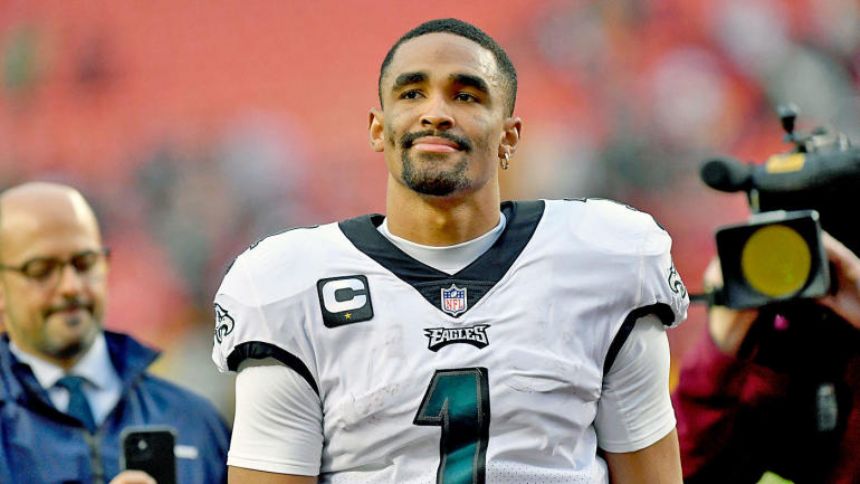 Eagles' Jalen Hurts won't change his QB style: 'That's my reality ... what makes me who I am'