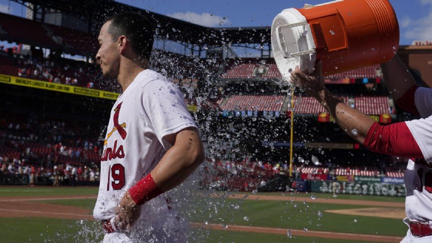 Edman's 2nd straight walk-off hit gives Cardinals 5-4 win, drops Padres to 0-12 in extra innings
