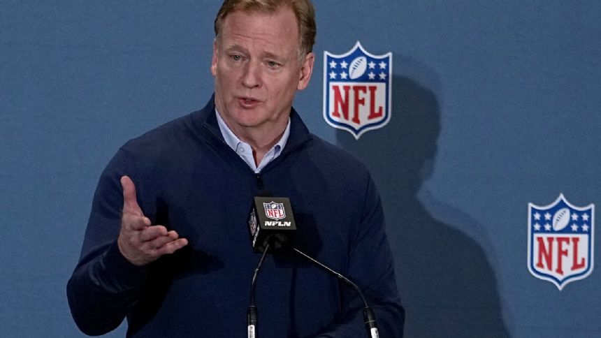 Ex-NFL Media journalist sues league alleging longstanding institutional discrimination