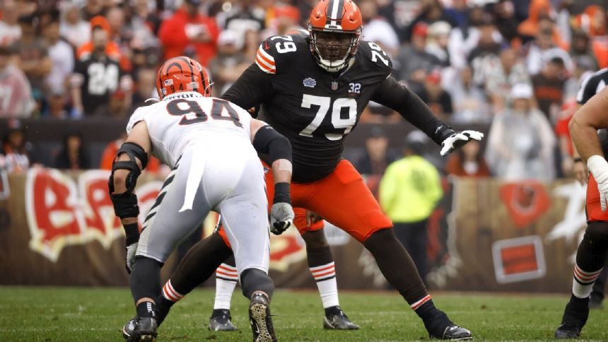 Extra-large Browns rookie Dawand Jones set for colossal MNF matchup against Steelers star T.J. Watt