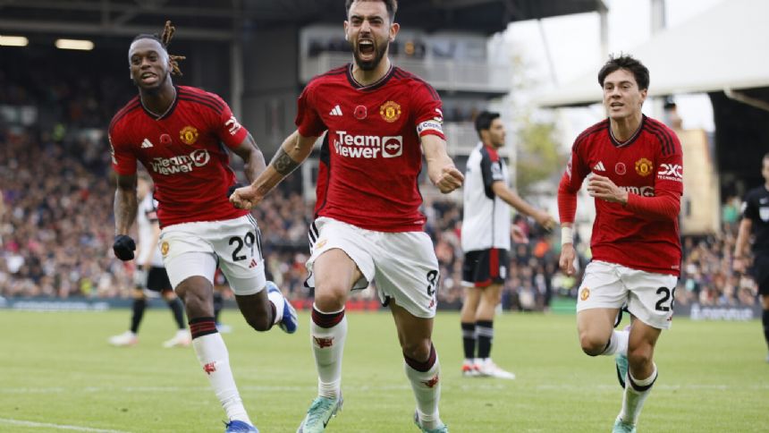 Fernandes' late goal earns Man United a 1-0 win at Fulham to ease pressure on Ten Hag