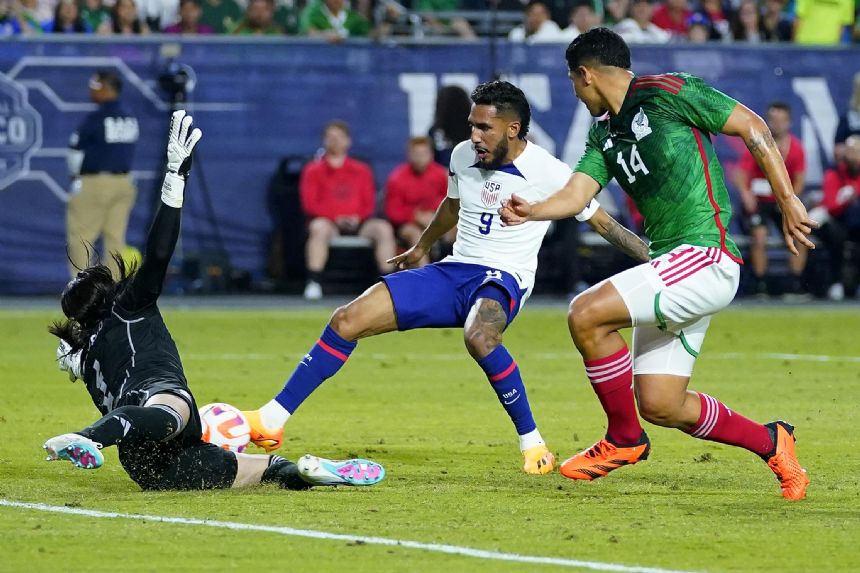 Ferreira goal gives US 1-1 exhibition tie against Mexico