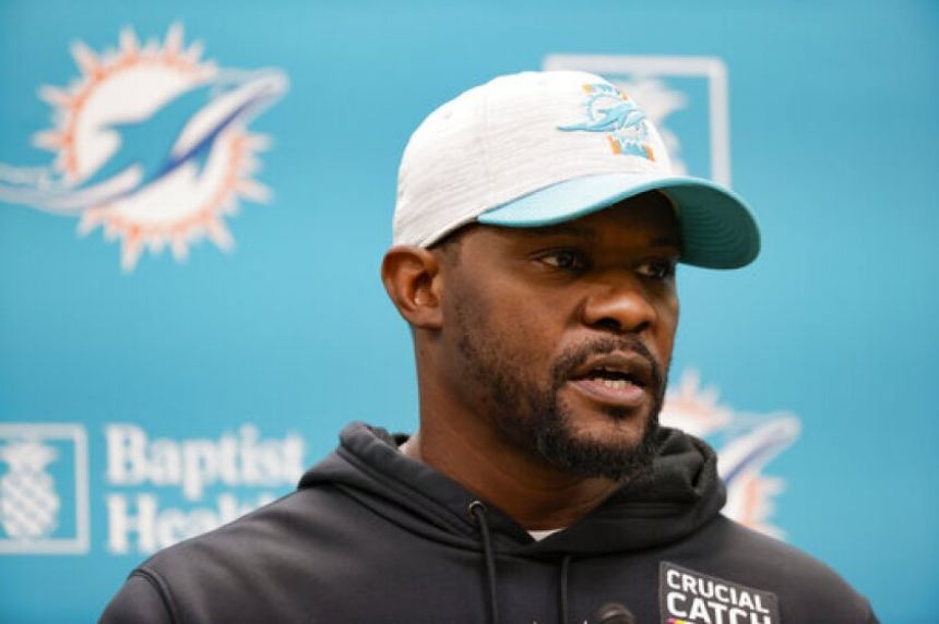 Flo and Joe: Dolphins-Giants coaches have lots of history
