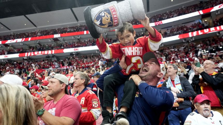Florida Panthers, with help from NHL, push to grow hockey in Latino communities