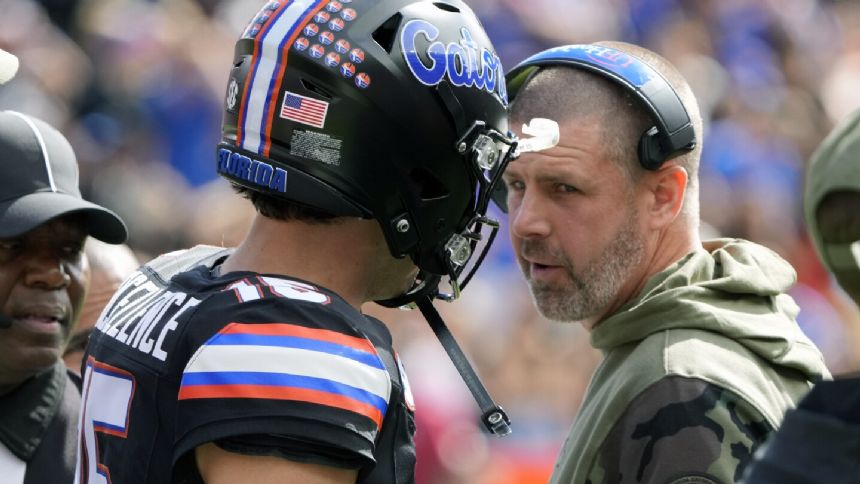 Florida's Napier provides little insight into latest special teams gaffe for reeling program