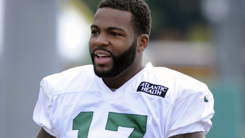 Former NFL player Braylon Edwards says he broke up a locker room assault of an 80-year-old man