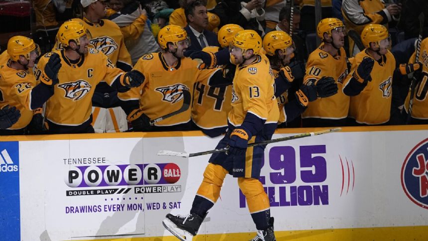 Forsberg, Trenin score in final minute to lead Predators to 4-3 come from behind win over Avalanche