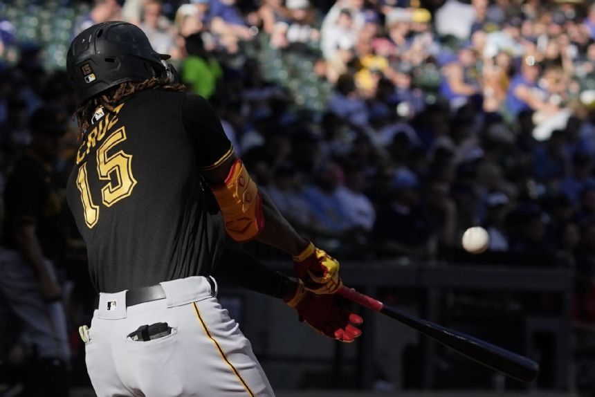 Gamel HR highlights Pirates' 4-3 comeback win over Brewers
