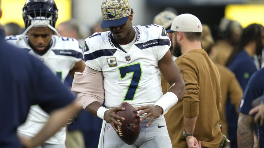 Geno Smith's arm injury one of many frustrations for Seahawks