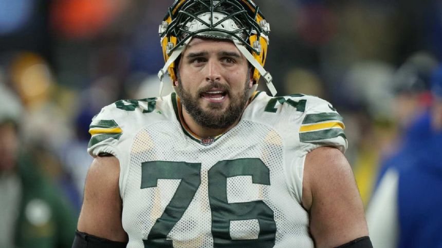 Giants reach 3-year deal with former Packers OL Jon Runyan Jr., AP source says