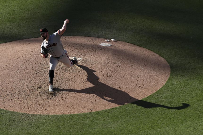 Giants' Rodon holds Padres to 3 hits for 3rd complete game