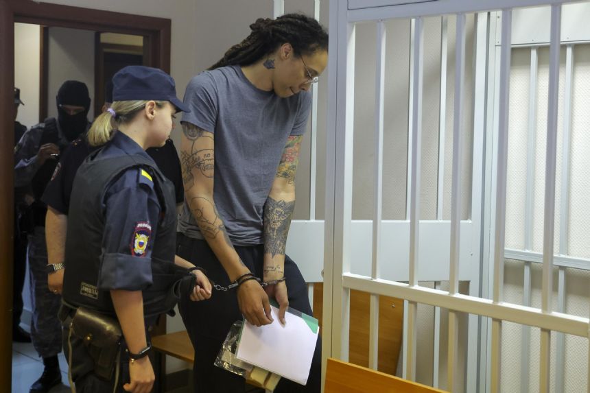 Griner apologizes as Russian court prepares to give verdict