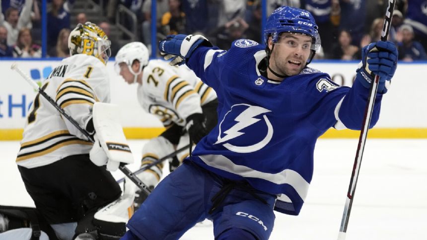 Hagel scores in OT as Lightning beat Eastern Conference-leading Bruins 5-4