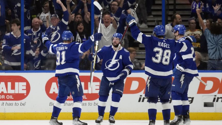 Hagel's OT goal lifts Lightning over Eastern Conference-leading Bruins 5-4