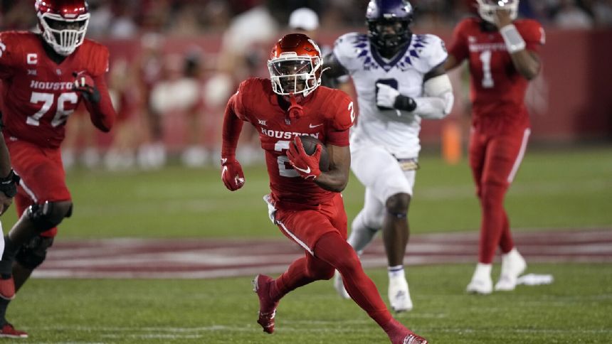 Houston Cougars, off to 1-2 start, try to get back on track with visit from Sam Houston