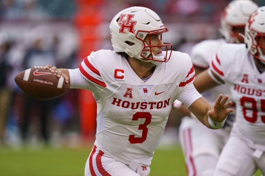 Houston runs over Temple, secures AAC title game berth
