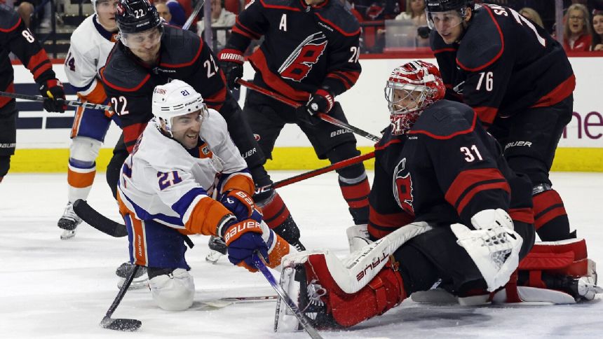 Hurricanes beat Islanders 3-1 in 1st-round NHL playoff series