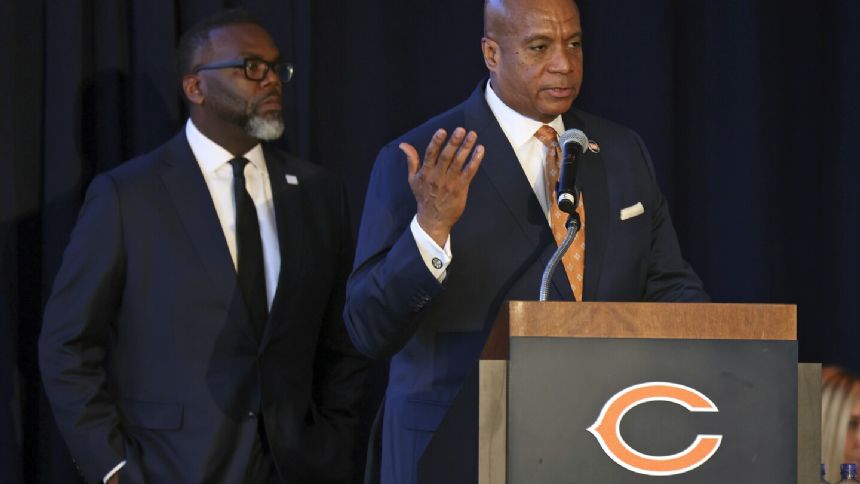 Illinois governor's office says Bears' plan for stadium remains 'non-starter' after meeting