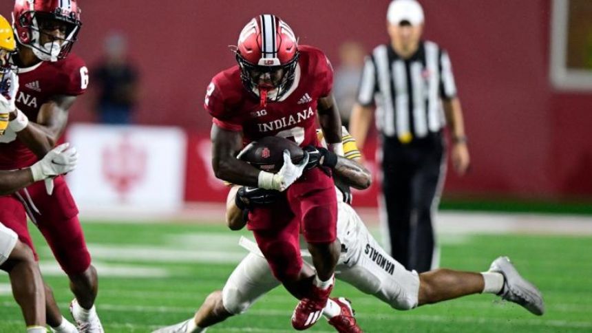 Indiana vs. Western Kentucky odds, line: 2022 college football picks, Week 3 predictions from proven model