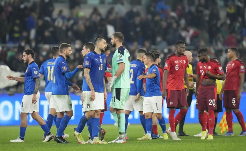 Italy loses 3 more players ahead of final qualifier