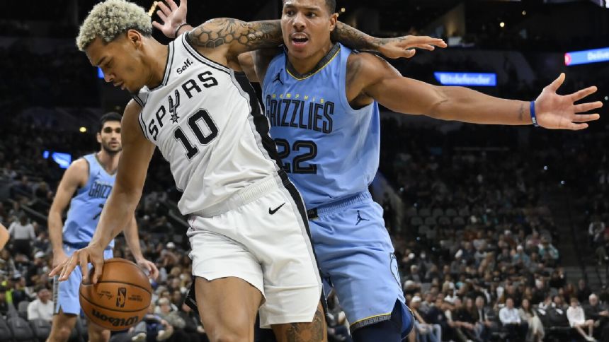 Jackson's 27 points helps rally short-handed Grizzlies as the Spurs drop their 8th straight game