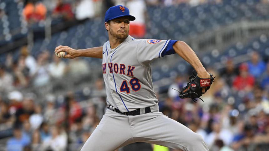 Jacob deGrom excellent in return, but Mets still lose