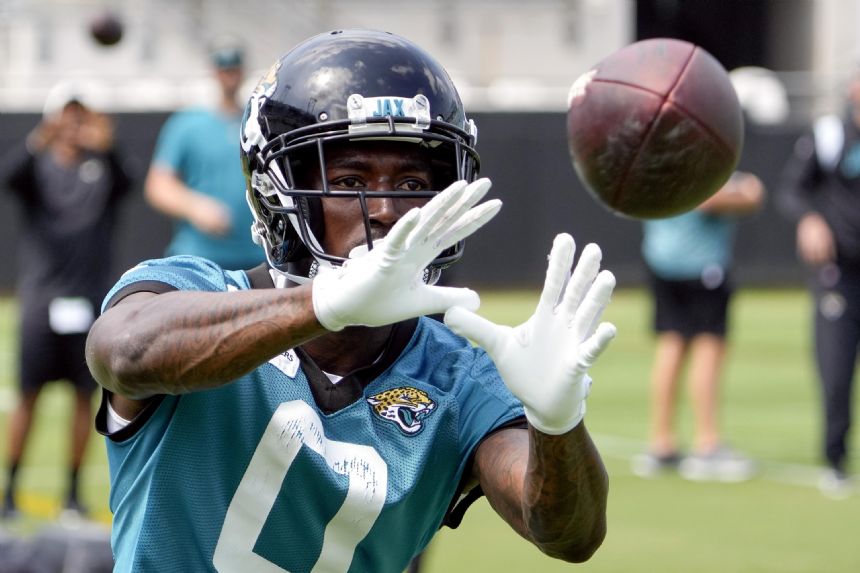 Jags' Calvin Ridley sneaks in extra reps as coaches preach slow, steady approach