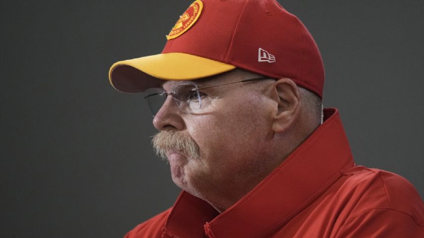 Jaguars coach Doug Pederson seeking 1st win against mentor and close friend Andy Reid