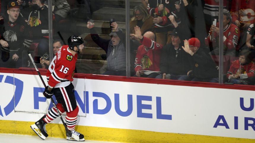 Jason Dickinson scores twice as the Chicago Blackhawks beat the Calgary Flames 3-1