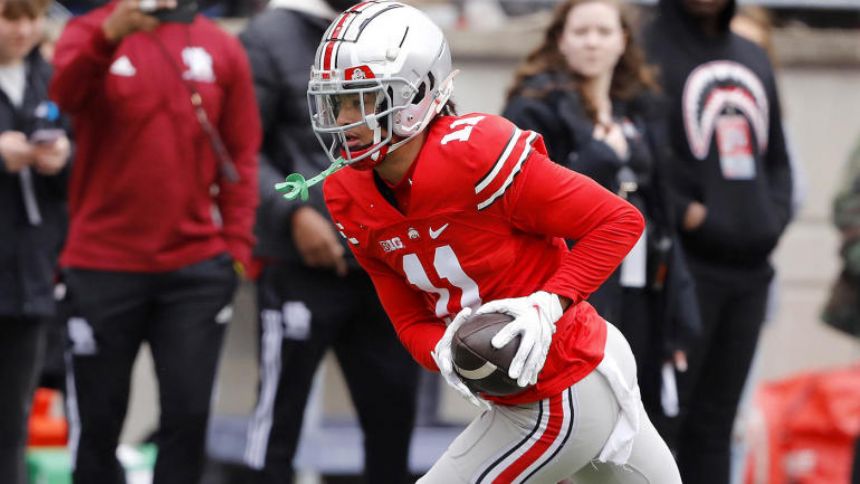 Jaxon Smith-Njigba injury: Ohio State star WR exits game vs. Notre Dame with lower-body issue