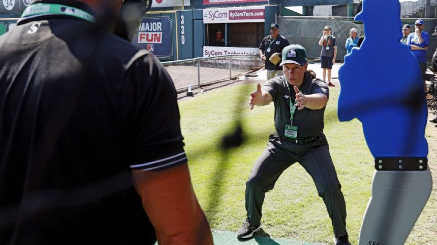 Jen Pawol on verge of becoming first MLB female umpire, gets full-time spring training assignment