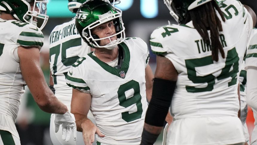 Jets add kicker Seibert to replace the injured Zuerlein; QB Boyle promoted to back up Wilson