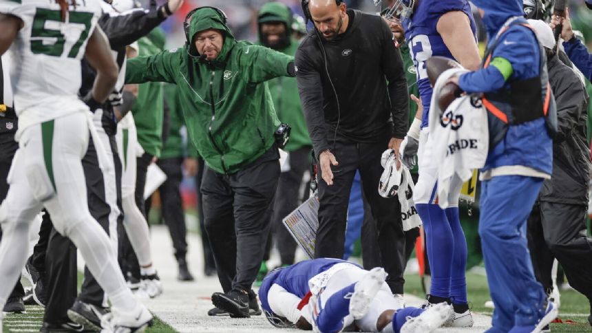Jets stun Giants late and earn ugly 13-10 overtime win