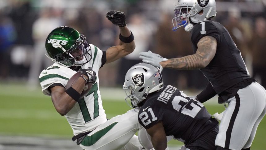 Jets wide receiver Garrett Wilson expects to play against Bills despite elbow injury