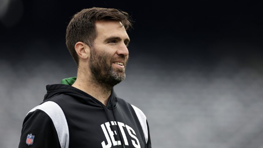 Joe Flacco signs with Browns. Former Super Bowl MVP gives team depth, experience for playoff push