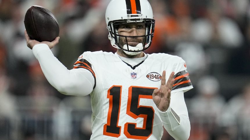 Joe Flacco throws 3 TD passes and Browns clinch unlikely spot in playoffs with 37-20 win over Jets