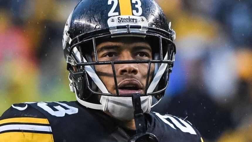 Joe Haden free agency 2022: Former Steelers cornerback hints at a reunion with Browns