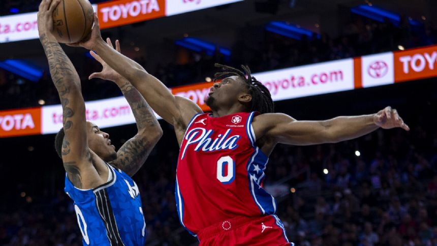 Joel Embiid returns from injury scare, scores 32 as 76ers beat Magic 125-113