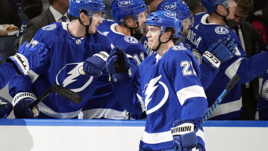 Johansson makes 32 saves, Point has goal, assist, as Lightning beat Hurricanes 3-0
