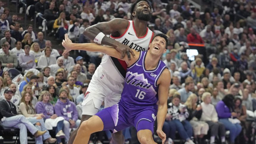 Jordan Clarkson scores 30 points as Jazz send Trail Blazers to their 4th straight loss 115-99